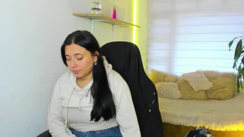 celeste_bonnet1 online show from November 28, 8:56 pm