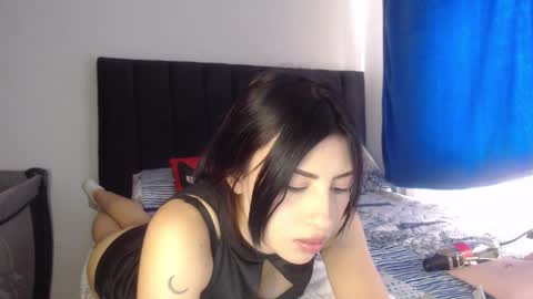 Snapshot of celeste_bs chatting on February 18, 5:22 pm Celeste online show from February 18, 5:22 pm