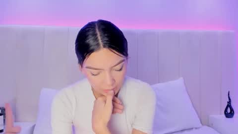 celestebellmont online show from December 4, 3:03 pm