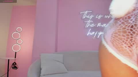 Celeste Moon online show from April 5, 3:38 am