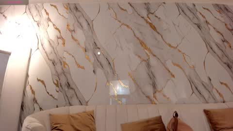 Celeste Moon online show from November 17, 6:52 pm