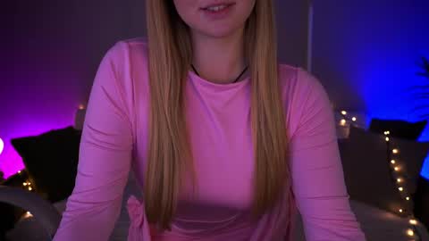 celestenoirr online show from June 3, 2:55 pm