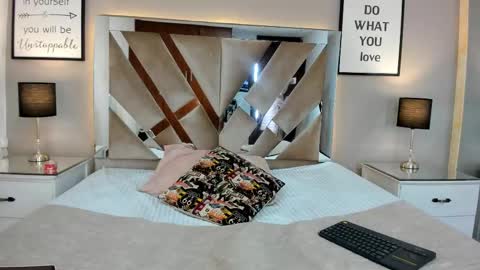 celeste online show from November 27, 11:02 am