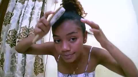 cerminah online show from November 5, 8:47 pm