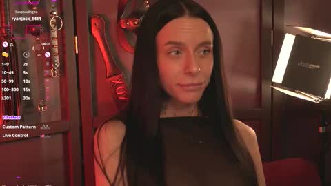 Snapshot of ceserisu chatting on October 7, 10:03 pm Casey online show from October 7, 10:03 pm