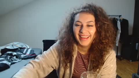 Stephanieblisss online show from January 6, 11:29 am