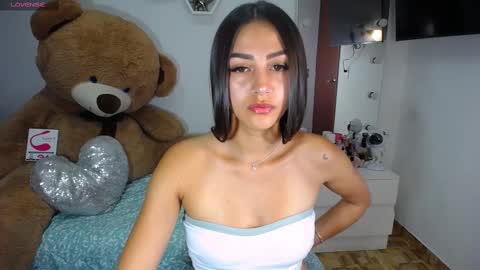 Isabella online show from February 26, 9:33 am