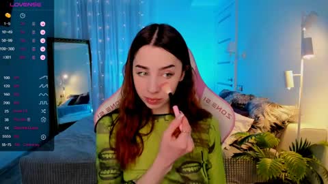 Charli online show from May 15, 8:39 am