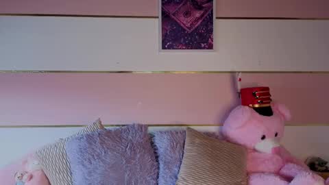 You honey online show from January 11, 1:05 pm