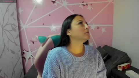 charlott_daphne online show from December 6, 12:12 am