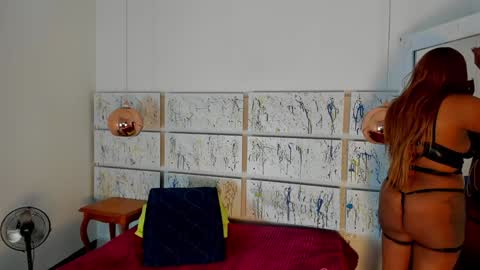 Snapshot of charlotte_brown_1 chatting on December 31, 11:31 am CHARLOTTE BROWN online show from December 31, 11:31 am