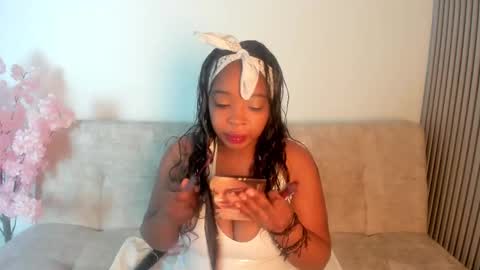 Snapshot of charlotte_brown_1 chatting on March 8, 12:50 pm CHARLOTTE BROWN online show from March 8, 12:50 pm