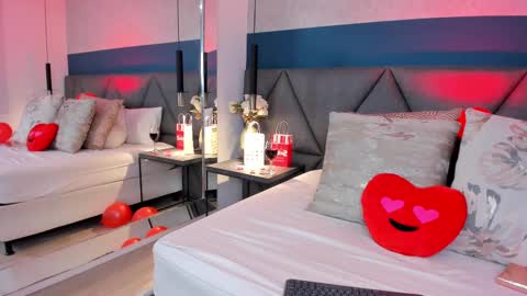 Charlotte online show from February 14, 2:23 pm