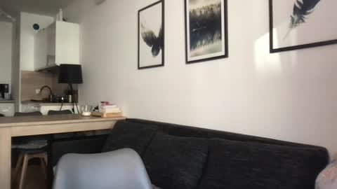 Charlotte Roche online show from October 21, 1:48 pm