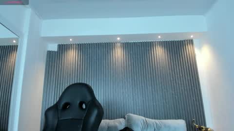 Snapshot of charlotte_whitee1 chatting on October 20, 11:57 am Charlotte Everyday From 0700 to 1300 Col Time online show from October 20, 11:57 am