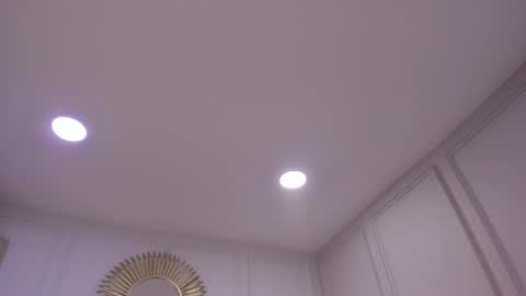 charlottebrownn_ online show from February 19, 3:39 am