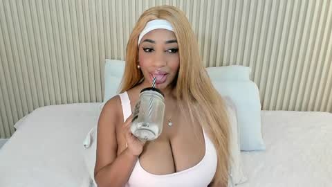 Charlotte online show from June 4, 2:43 pm