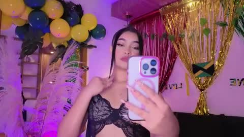 Charlote online show from April 21, 2:37 am