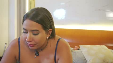 Charlottekiss online show from May 30, 2:20 am