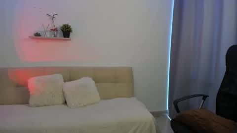 Charlotte online show from April 5, 6:51 pm