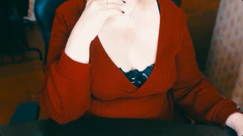 Snapshot of charlottextasty chatting on October 20, 11:46 am CharlotteXTasty online show from October 20, 11:46 am