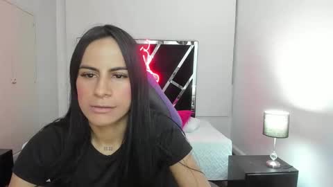 Snapshot of charlotthe_ee chatting on September 22, 6:50 pm online show from September 22, 6:50 pm