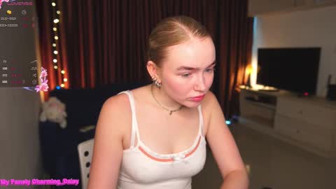 my fansly Charming daisy              My Wishlist  for new toys     online show from February 28, 3:37 am