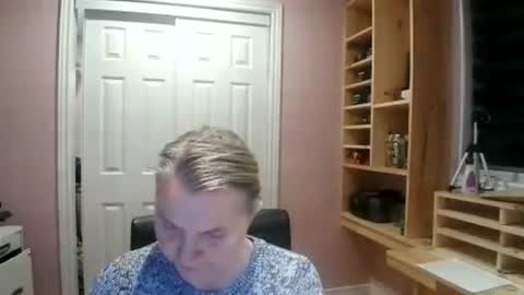 chealsiek online show from December 4, 2:36 am