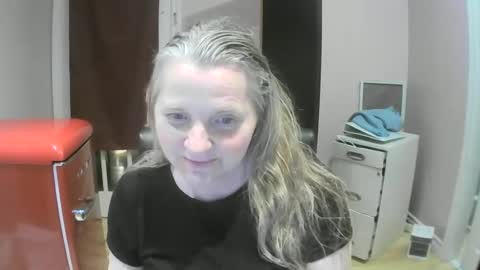 Snapshot of chealsiek chatting on October 1, 11:42 pm chealsiek online show from October 1, 11:42 pm