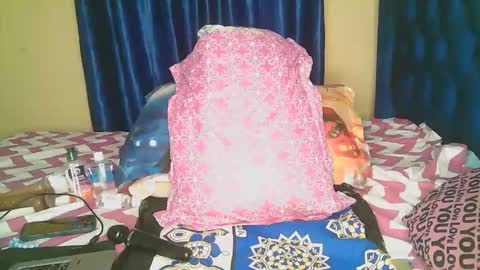 cheekssav8 online show from April 12, 9:39 pm