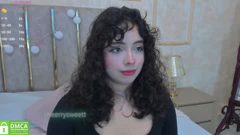 Snapshot of cheerrysweett chatting on January 3, 11:57 am Baby Cherry online show from January 3, 11:57 am