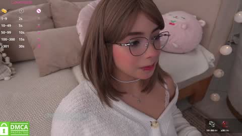 Snapshot of cheerrysweett chatting on January 28, 12:00 pm Baby Cherry online show from January 28, 12:00 pm