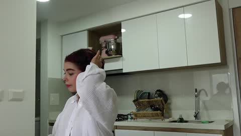 Snapshot of cheerrysweett chatting on January 14, 12:35 pm Baby Cherry online show from January 14, 12:35 pm