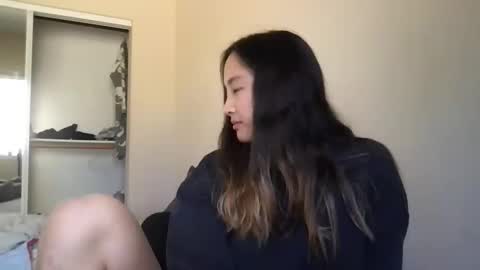 Snapshot of chellybear101 chatting on January 16, 9:40 pm chellybear101 online show from January 16, 9:40 pm