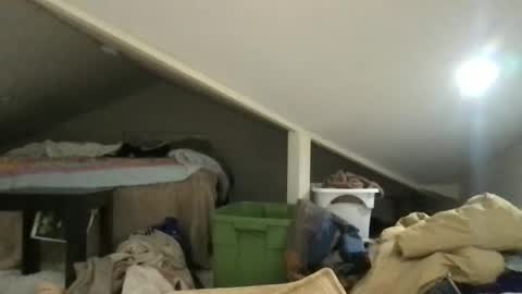 Snapshot of chellybear101 chatting on February 12, 7:34 am chellybear101 online show from February 12, 7:34 am