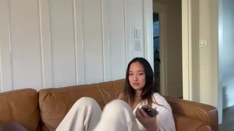 Snapshot of chellybear101 chatting on December 11, 5:58 pm chellybear101 online show from December 11, 5:58 pm