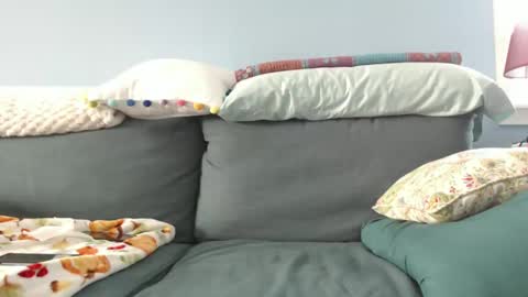 Chelsea online show from March 12, 5:49 pm