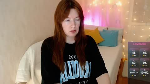 Snapshot of chelsey_rayne chatting on December 28, 4:09 pm Instagram faroffland online show from December 28, 4:09 pm