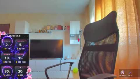 Snapshot of cherry_pie_69 chatting on September 21, 8:24 am mayra online show from September 21, 8:24 am