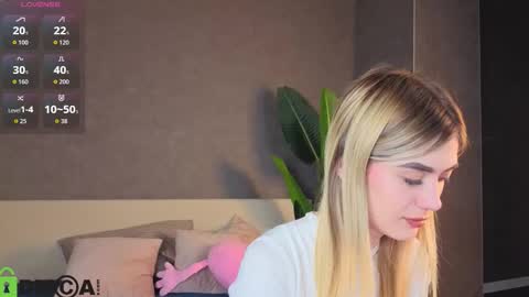 cherry_pr1ce online show from September 17, 12:30 am