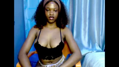 Sophie online show from June 6, 7:14 am