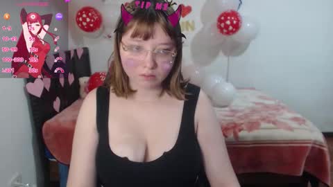 lily rous online show from February 13, 3:19 am