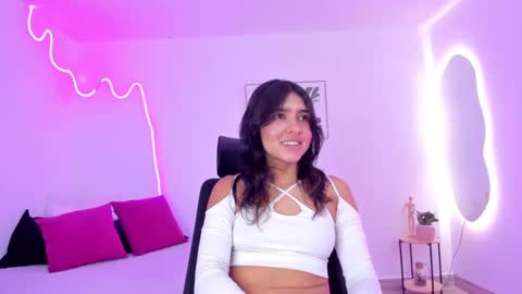 C H E R R Y online show from September 26, 12:58 pm