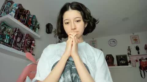 cherrycute666 online show from September 10, 4:34 am