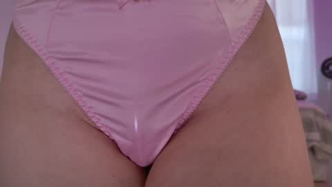 Cheravona   CherryVonFairy online show from December 13, 7:53 pm