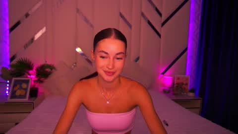 cherryylulu online show from September 18, 8:57 am