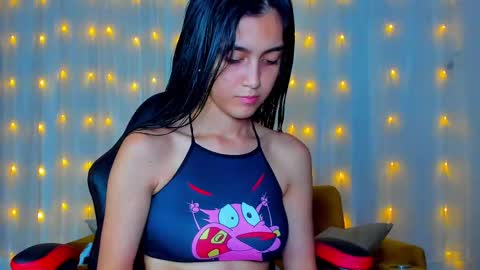 Cheryl online show from February 23, 10:05 pm