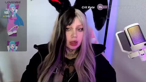 Chi online show from May 27, 11:29 am