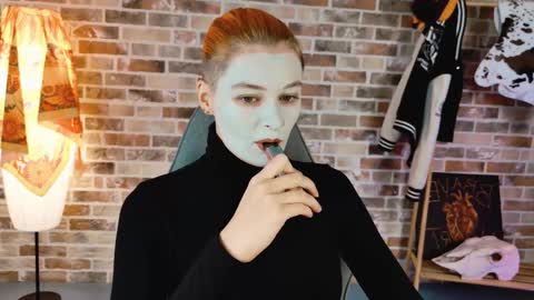 Bella online show from September 30, 5:13 am