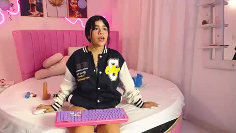 sophia online show from February 28, 3:15 am